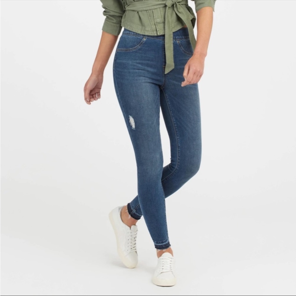 Spanx distressed denim skinny jeans size M